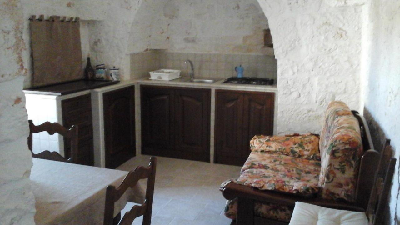 Trullo Sonia Nella Valle D'Itria Di Cisterninoヴィラ エクステリア 写真